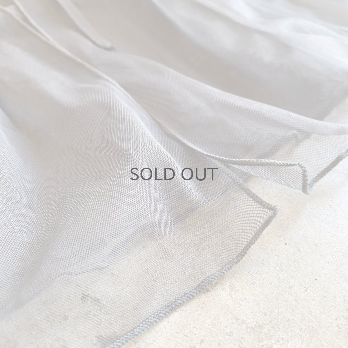 画像10: GREY COLOR SHOULDER FRILL DESIGN TULLE VEST / Ladies M (10)