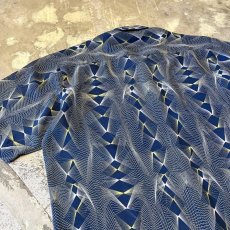 画像9: ALL OVER ART PATTERN SHEER S/S SHIRT / Mens L (9)