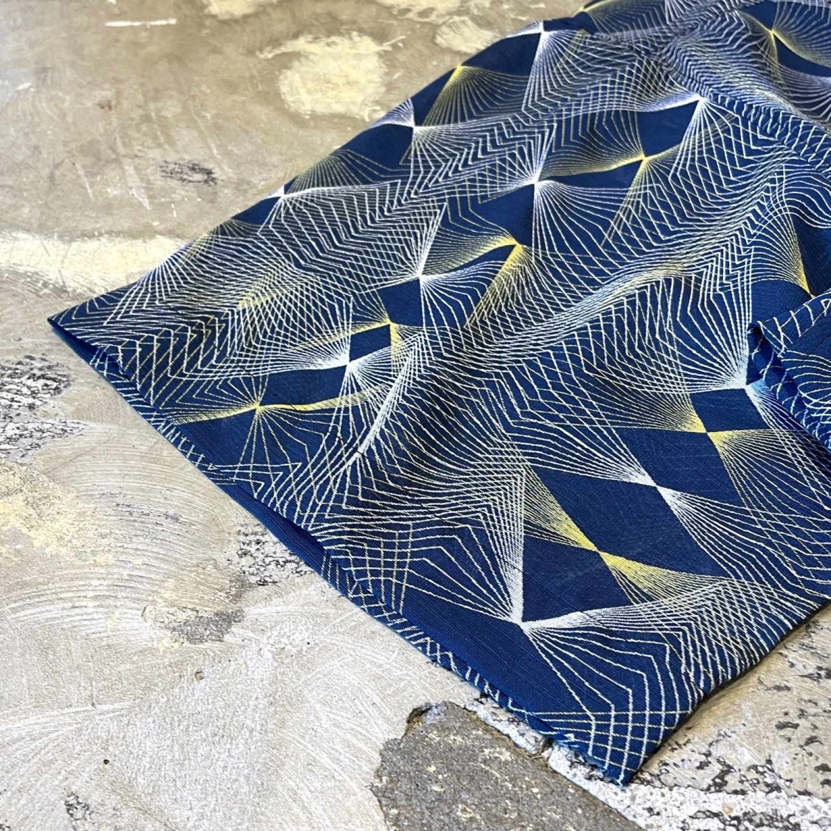 画像7: ALL OVER ART PATTERN SHEER S/S SHIRT / Mens L (7)