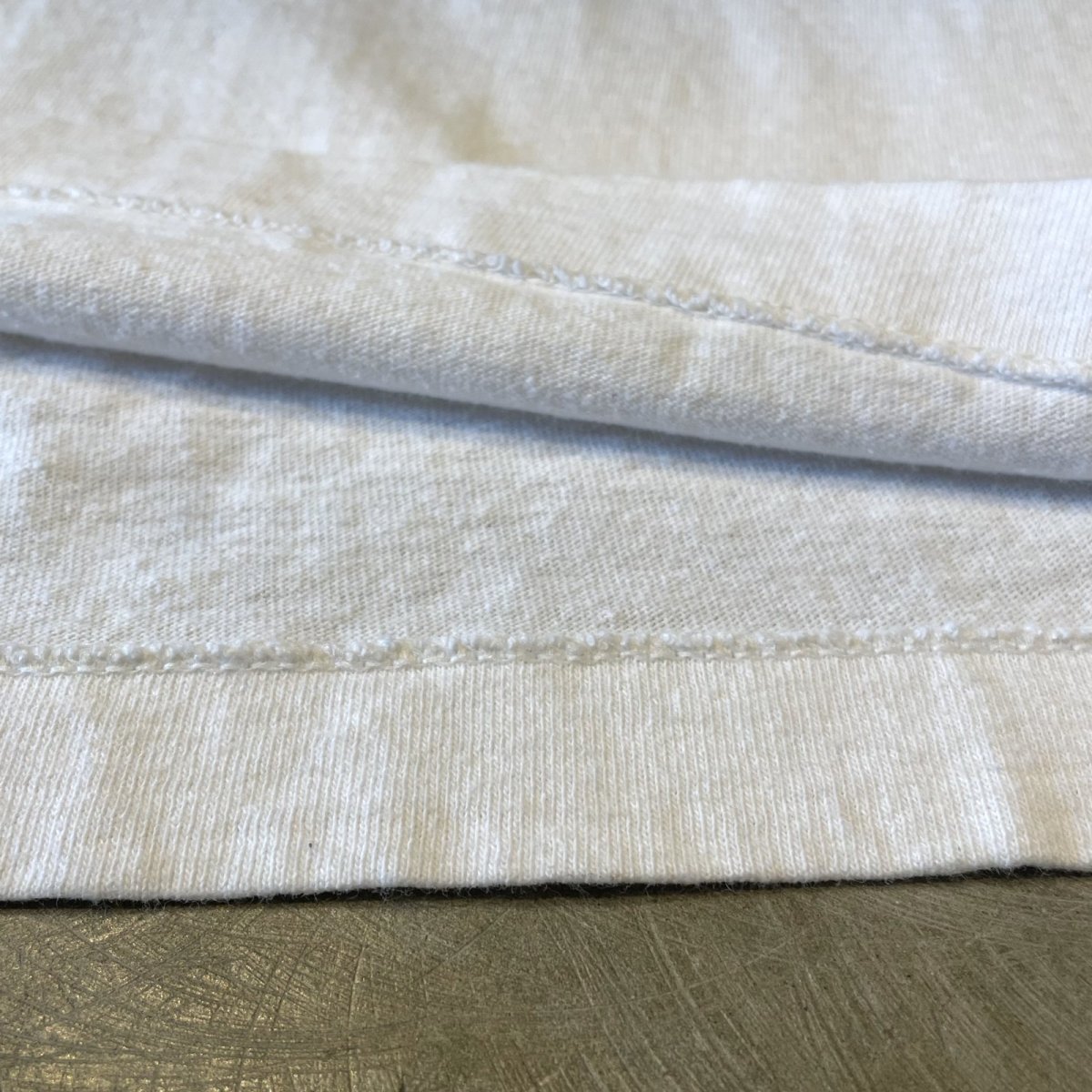 画像8: 90's BACK SCOPION PRINTED S/S TEE / Mens M / MADE IN USA (8)