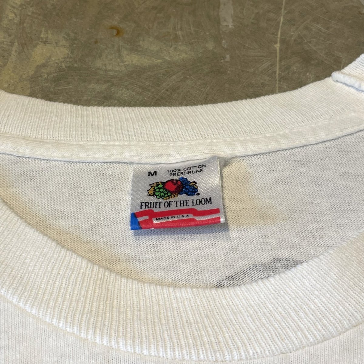 画像10: 90's BACK SCOPION PRINTED S/S TEE / Mens M / MADE IN USA (10)