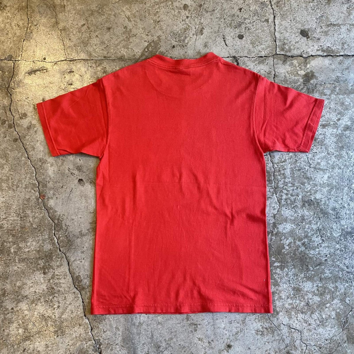 画像2: "KING BROTHER" PRINTED DESIGN RED COLOR S/S TEE / Ladies S / MADE IN USA (2)
