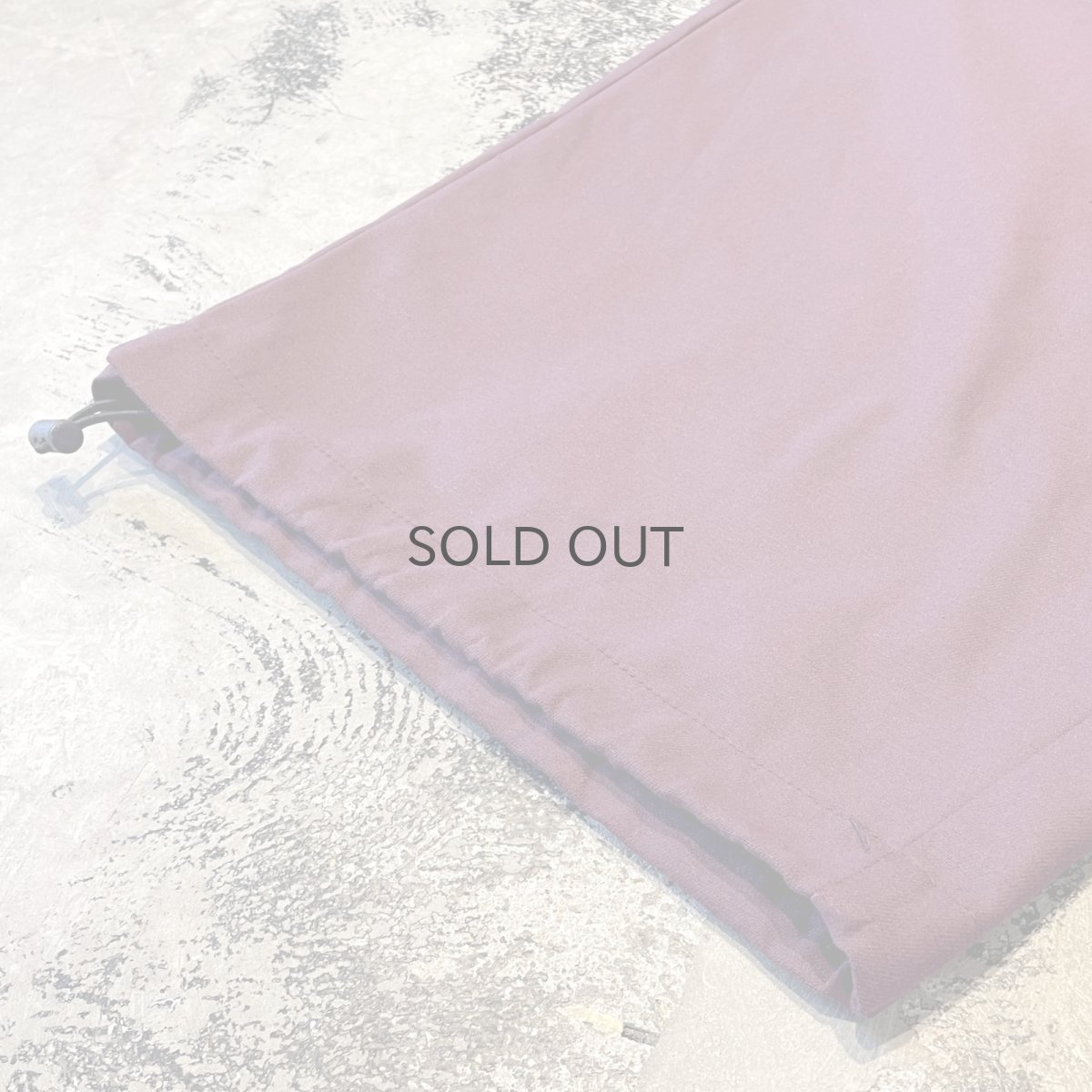 画像8: 【WONDERGROUND】KNEE TUCK COLOR COTTON WIDE PANTS / BURGUNDY / OS (8)