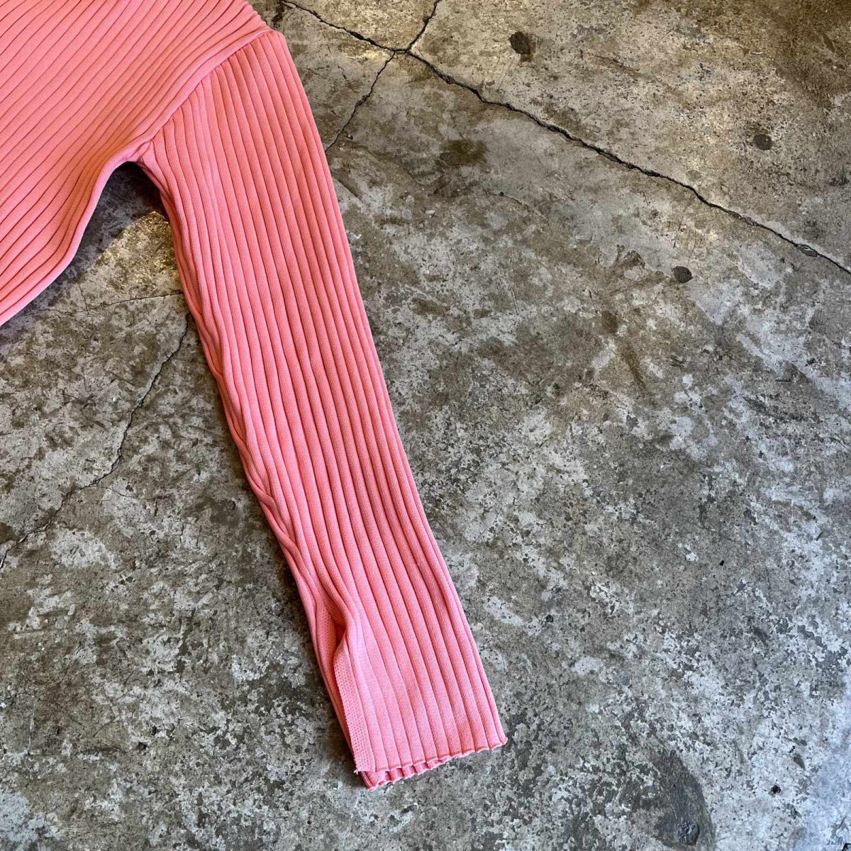 画像7: BACK SLIT SHORT DESIGN COLOR RIB L/S TOPS / Ladies S~M (7)