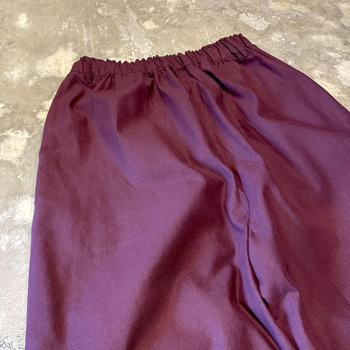 画像9: 【WONDERGROUND】KNEE TUCK COLOR COTTON WIDE PANTS / BURGUNDY / OS (9)