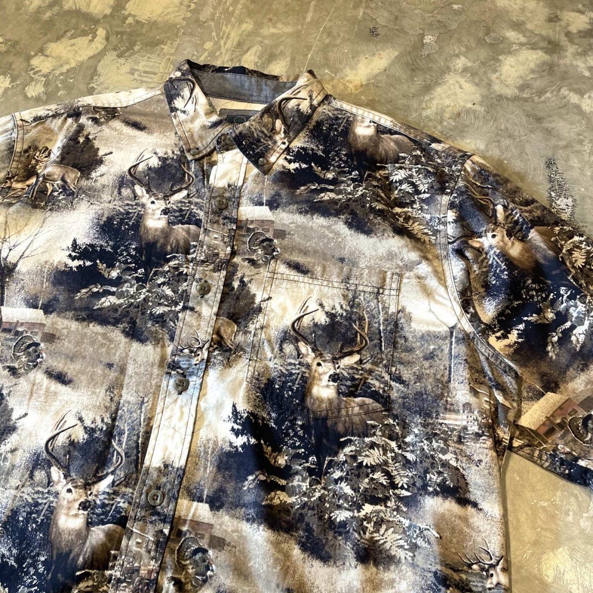 画像4: ALL OVER DEER GRAPHIC PATTERN S/S SHIRT / Mens L (4)