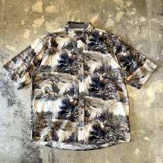 画像1: ALL OVER DEER GRAPHIC PATTERN S/S SHIRT / Mens L (1)