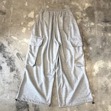 画像2: 【WONDERGROUND】BIG CARGO POCKET WIDE SWEAT PANTS / GRAY / OS (2)