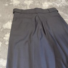 画像9: 【WONDERGROUND】DESIGN TUCK WIDE SILHOUETTE BELTED SLACKS / GRAY / OS (9)