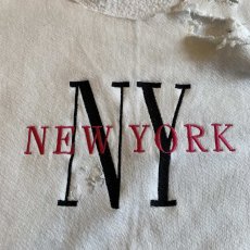 画像4: FRONT "NEW YORK" LOGO EMBROIDERY CRASH DAMAGE DESIGN S/S SWEAT / Ladies L  (4)