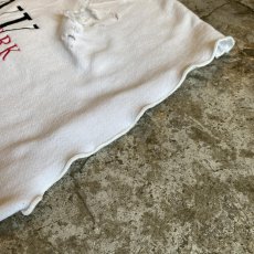 画像8: FRONT "NEW YORK" LOGO EMBROIDERY CRASH DAMAGE DESIGN S/S SWEAT / Ladies L  (8)