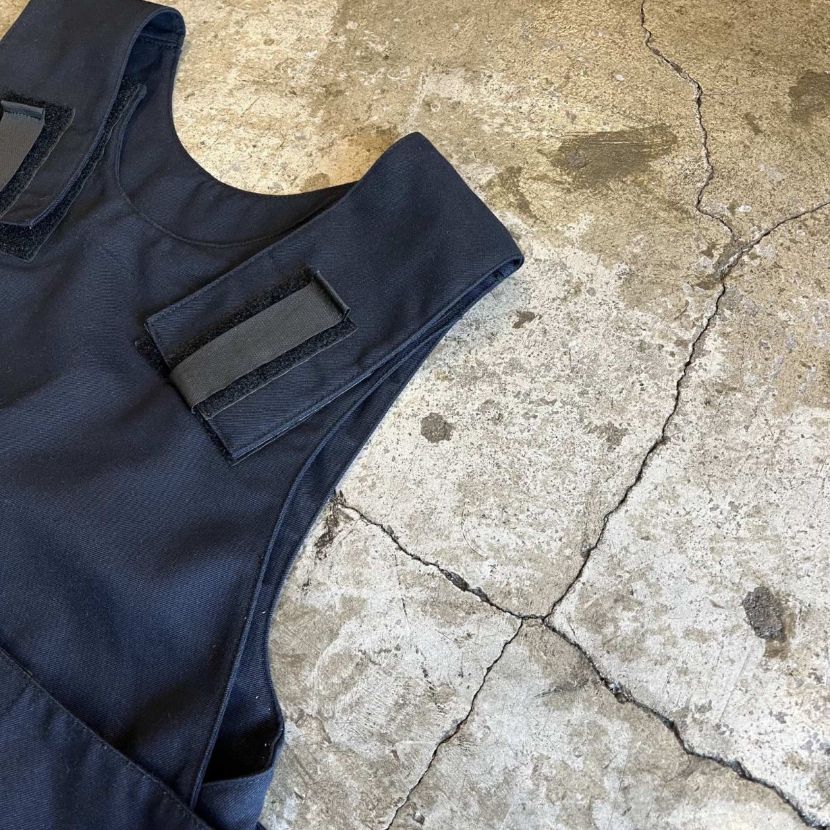 画像8: VELCRO TAPE FRONT DESIGN VEST / Ladies M / MADE IN ITALY (8)