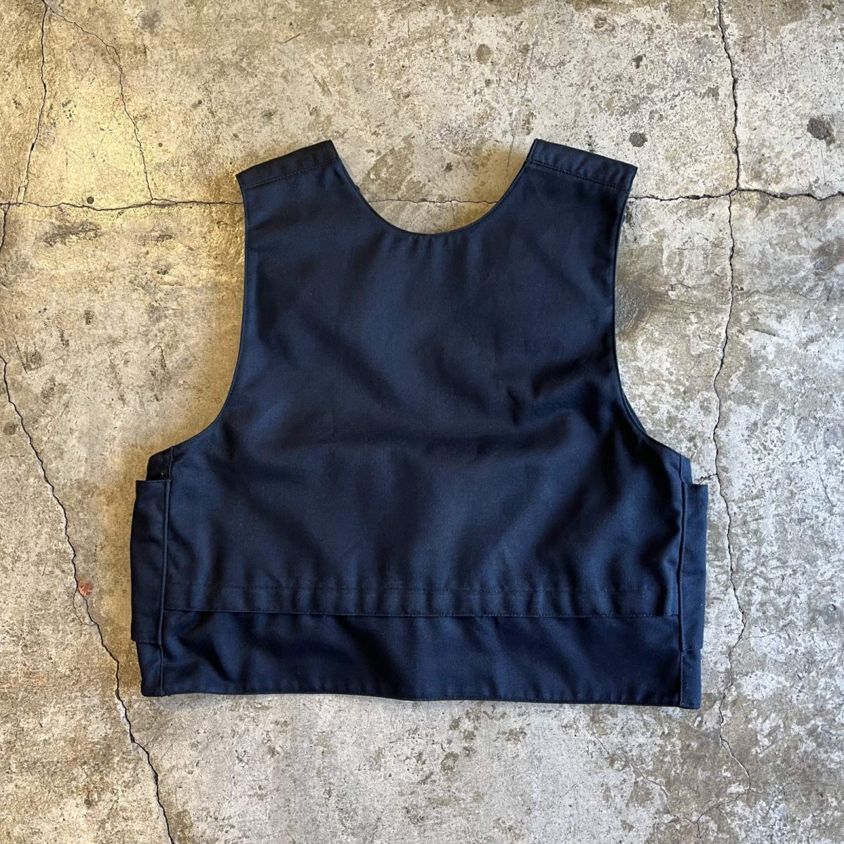 画像2: VELCRO TAPE FRONT DESIGN VEST / Ladies M / MADE IN ITALY (2)