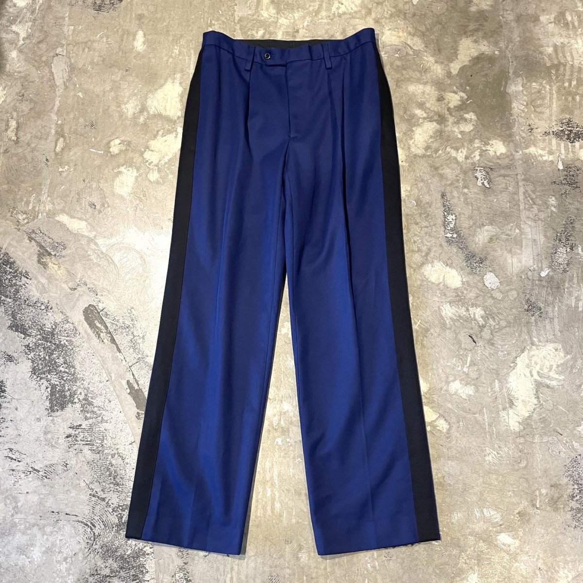 画像1: SIDE BLACK LINE COLOR STRAIGHT SILHOUETTE SLACKS / W32 (1)