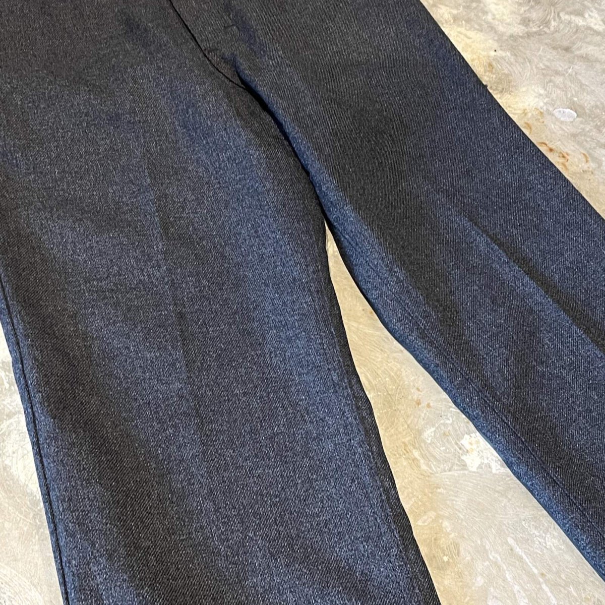 画像5: 【WRANGLER】WRANCHER CHARCOAL COLOR DRESS JEANS / W30 (5)