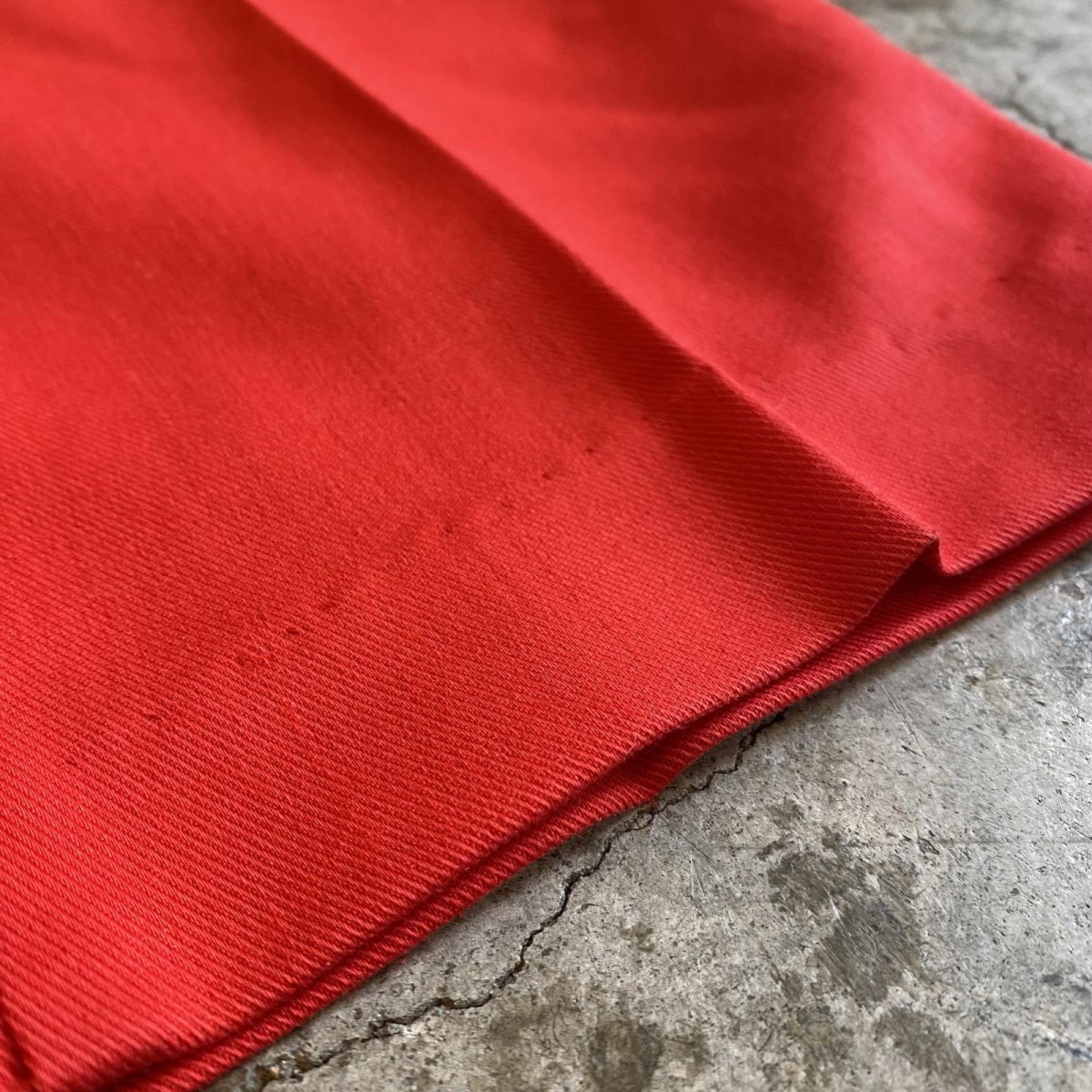 画像9: RED COLOR TUCK DESIGN TAPERED PANTS / W29 (9)