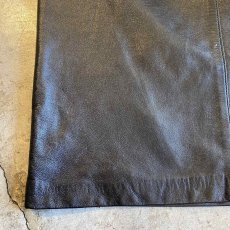 画像4: LEATHER BLACK COLOR BACK SLIT SKIRT / W27 (4)