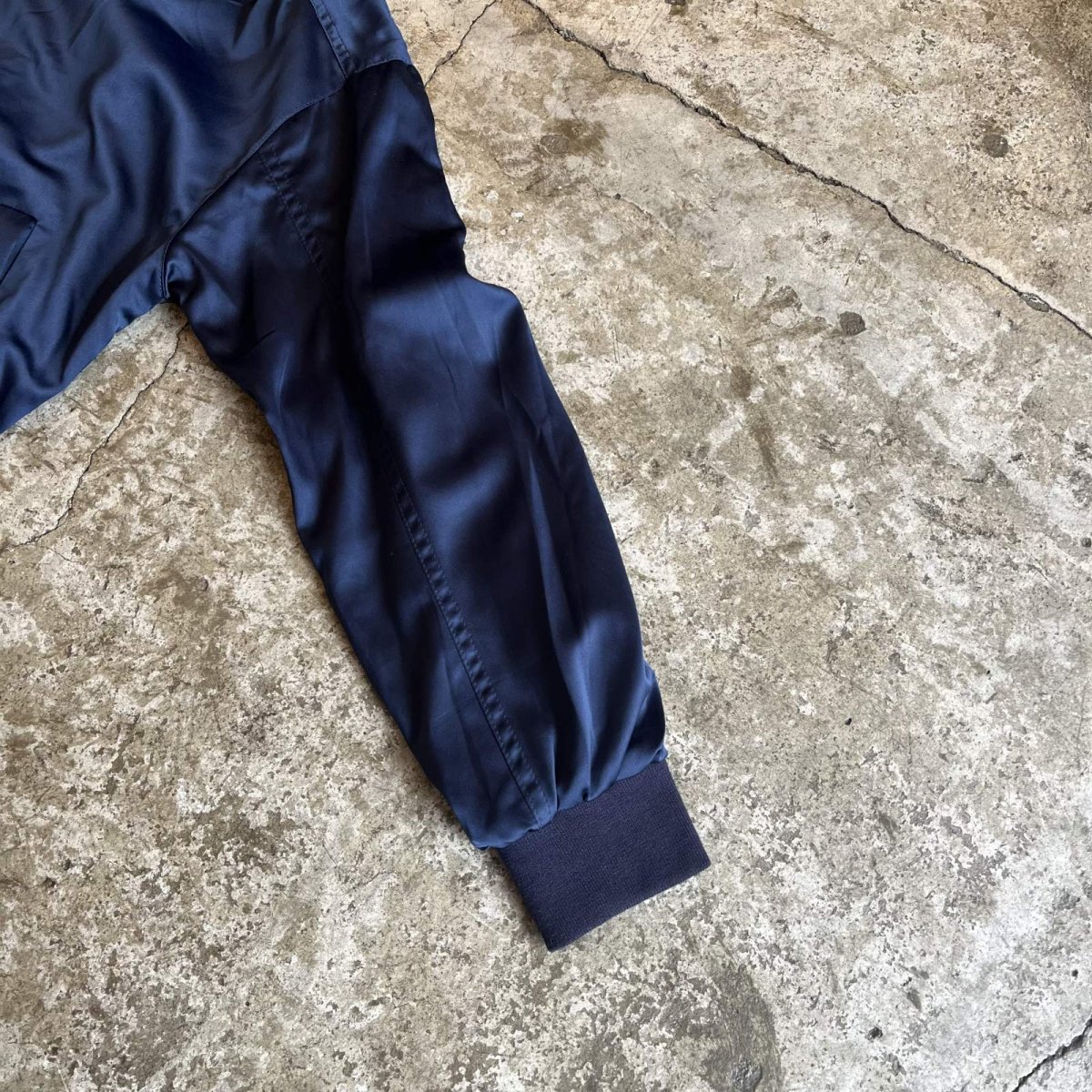 画像7: LUSTER NAVY COLOR RING ZIP UP DESIGN MA-1 JACKET / Ladies M  (7)