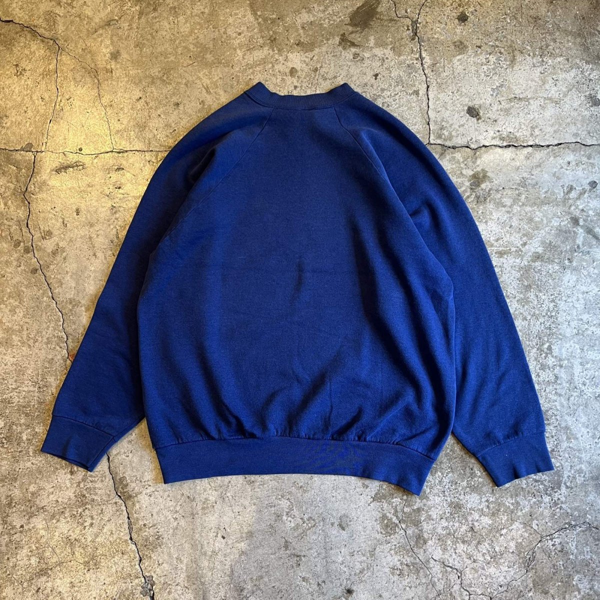 画像2: 90's "SNOOPY×CHARLIE BROWN" FRONT PRINTED DESIGN COLOR L/S SWEAT / Ladies L / MADE IN USA (2)