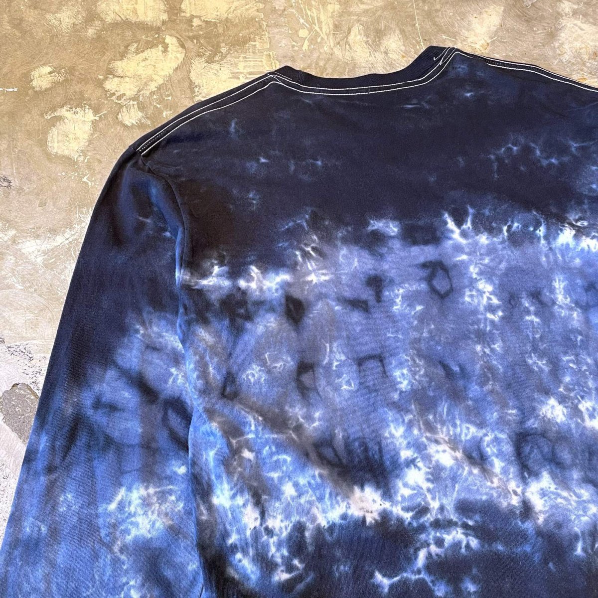 画像9: "LIQUID BLUE" TIE DYE PATTERN PINK FLOYD PRINTED L/S TEE / Mens M (9)