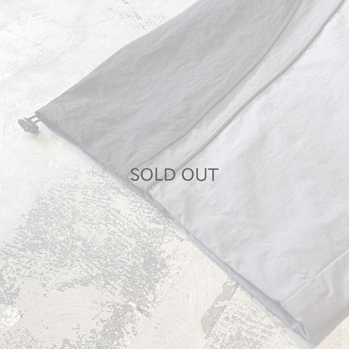 画像8: 【WONDERGROUND】TRICOLOR TECH WIDE NYLON PANTS / CHARCOAL / OS (8)