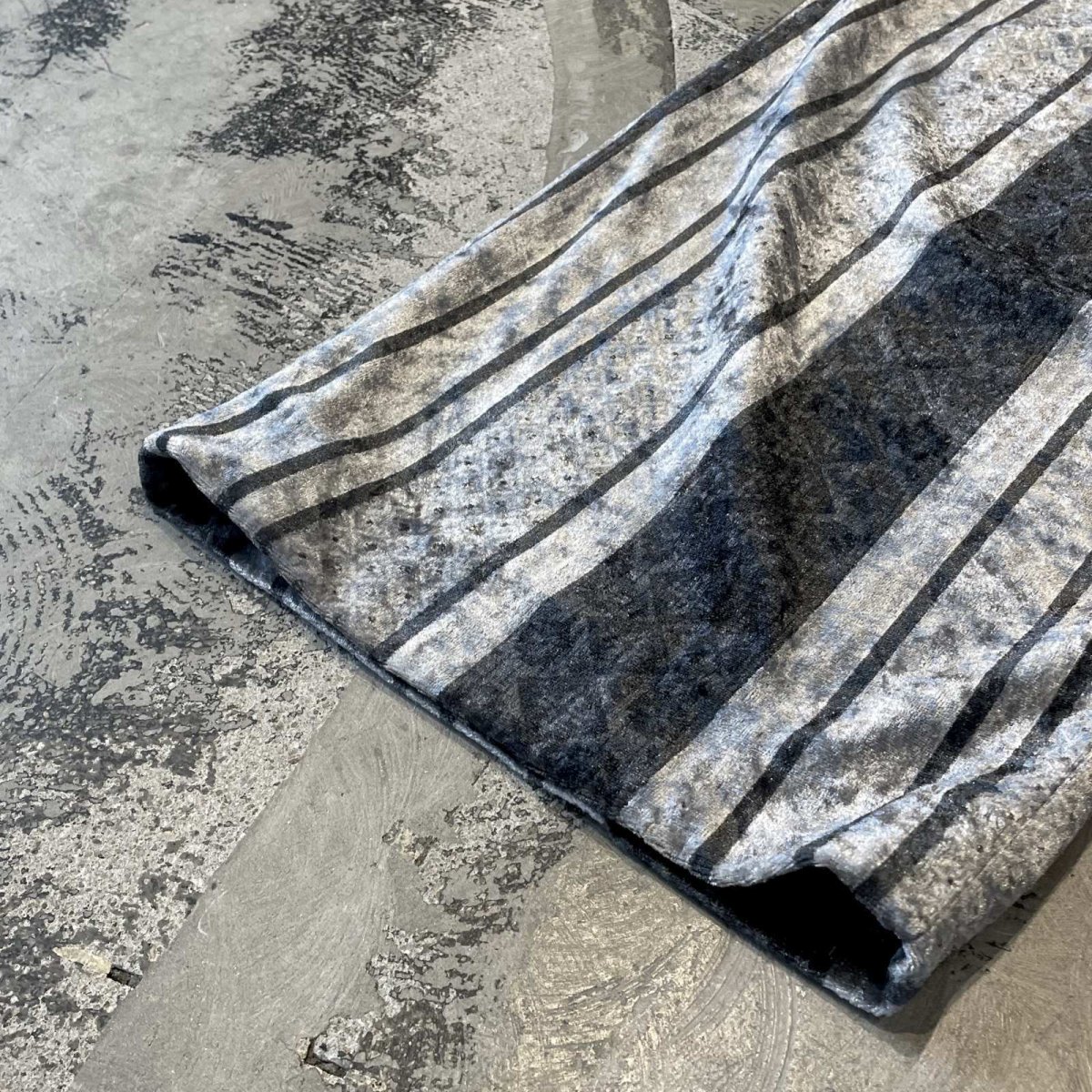 画像8: STRIPE PATTERN VELVET STRAIGHT SLACKS / W29 (8)
