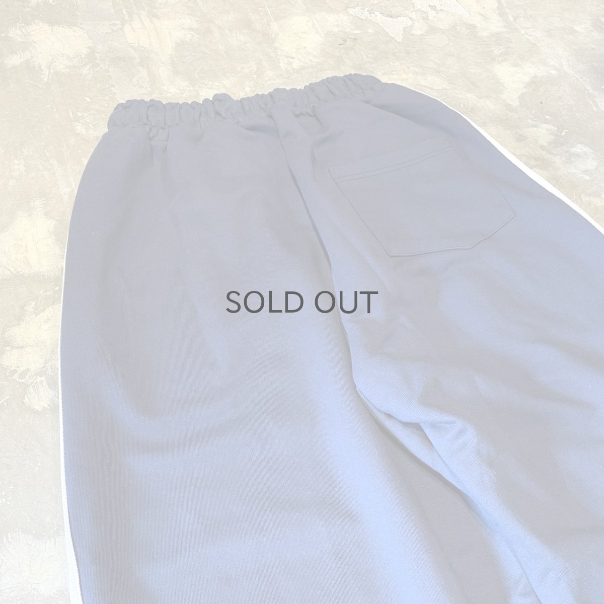 画像9: SIDE LINE WIDE SILHOUETTE SWEAT PANTS / NAVY / FREE (9)