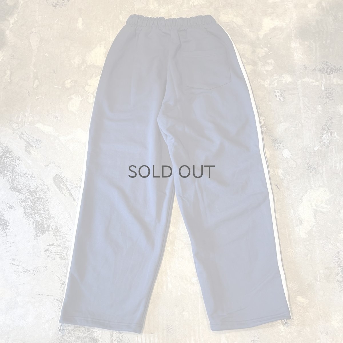 画像2: SIDE LINE WIDE SILHOUETTE SWEAT PANTS / NAVY / FREE (2)