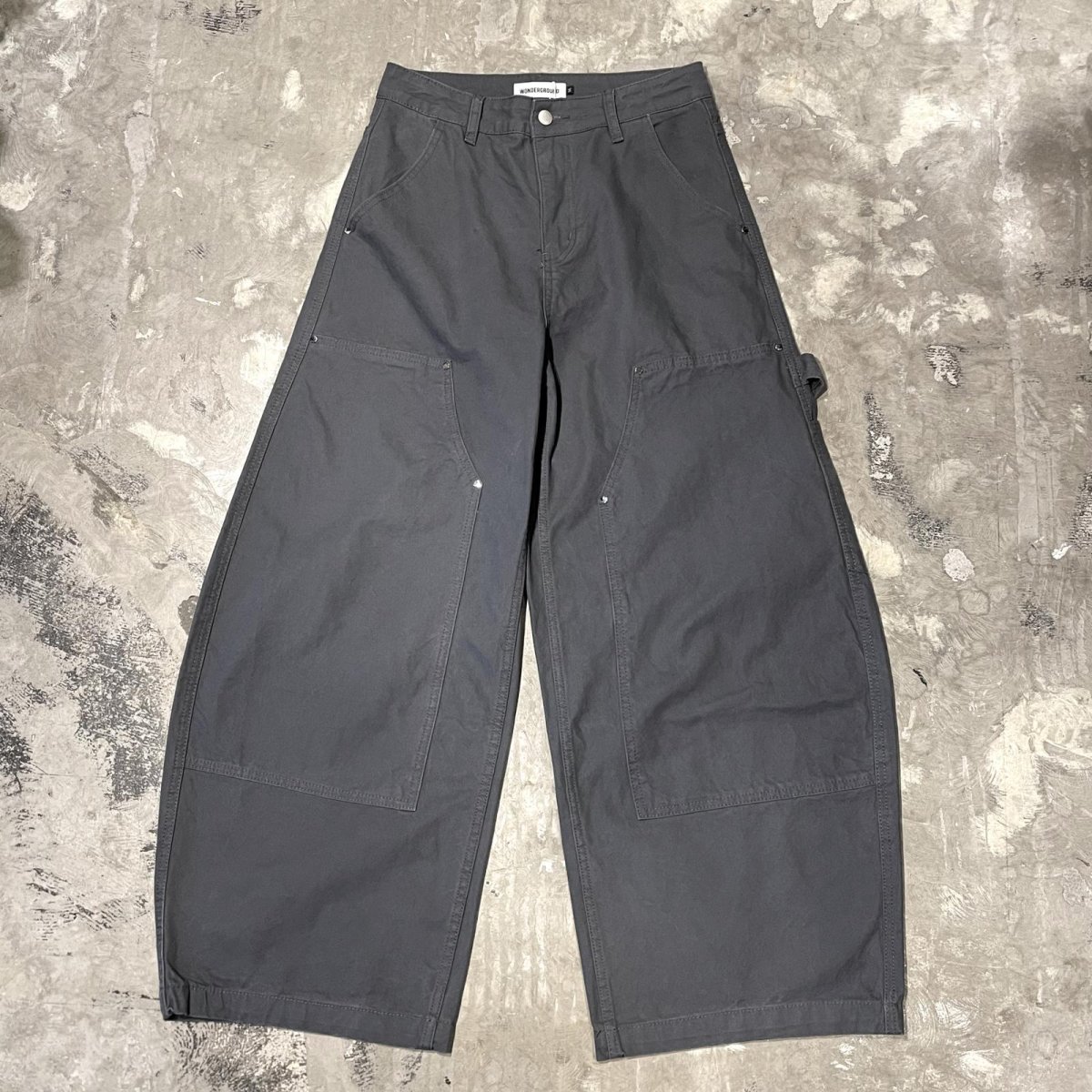 画像1: 【WONDERGROUND】BALLOON SILHOUETTE DOUBLE KNEE PAINTER PANTS / CHARCOAL / S&M (1)