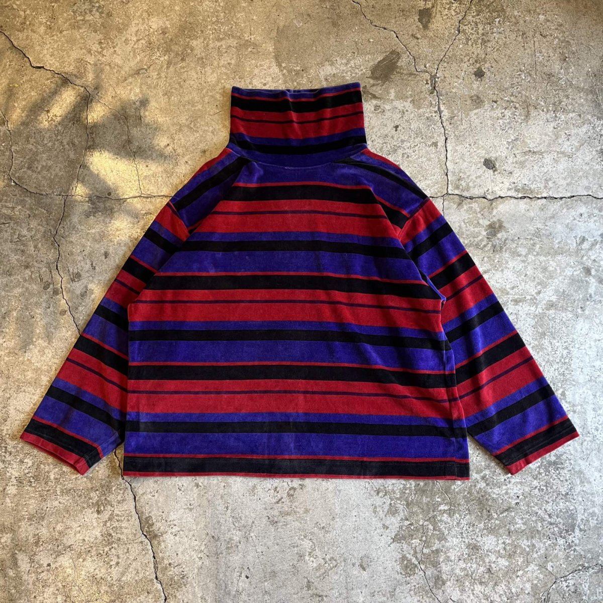 画像1: MULCH BORDER PATTERN VELVET TURTLE L/S TOPS / Ladies L (1)