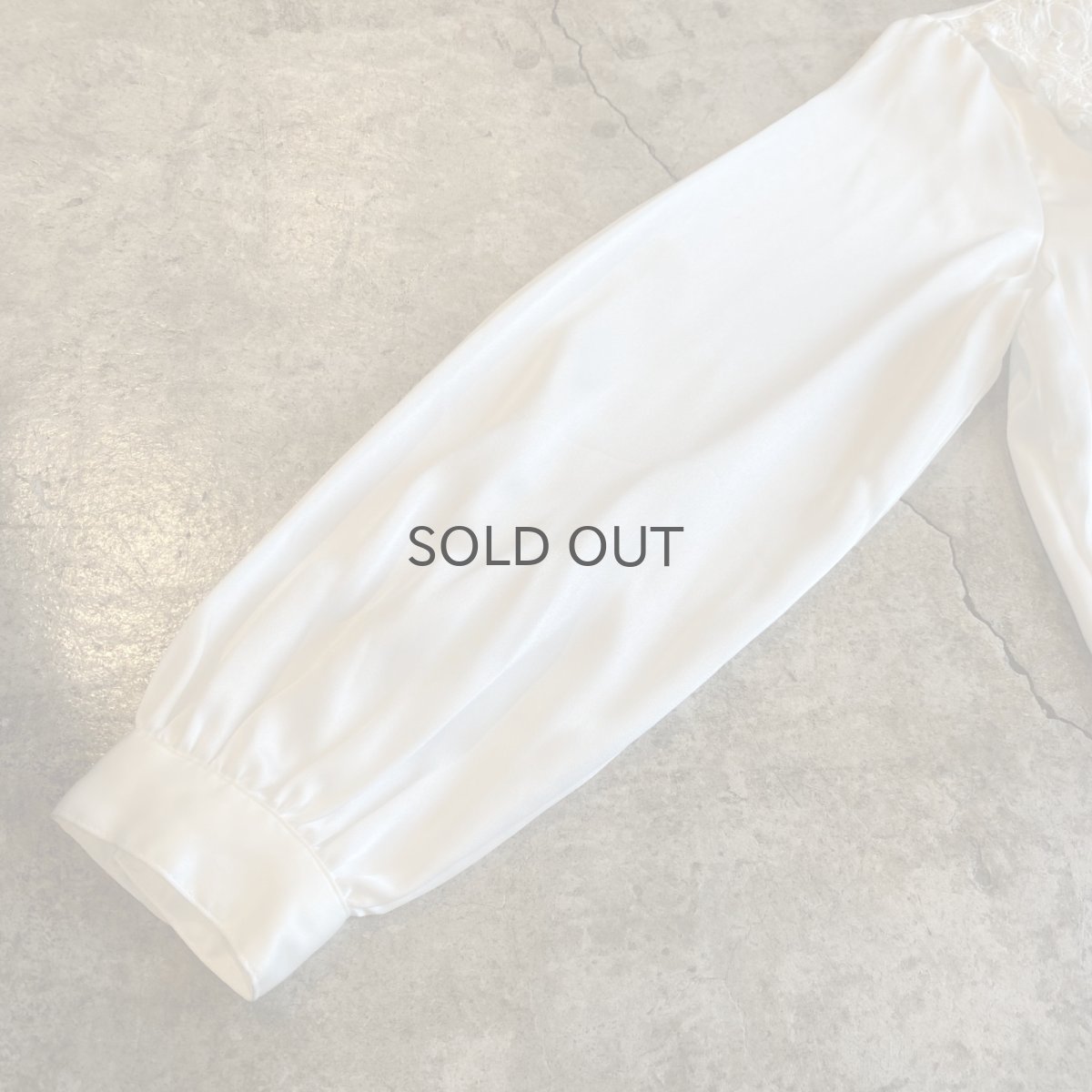 画像7: FLORAL EMBROIDERY PATTERN FRILL DESIGN BLOUSE / Ladies M (7)