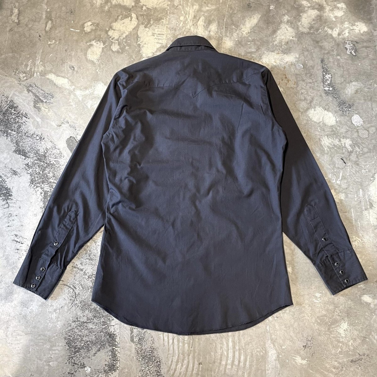 画像2: 90's FRONT SNAP BUTTON FLAP WESTERN L/S SHIRT / Mens M / MADE IN USA (2)