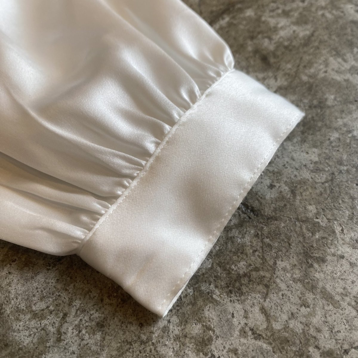 画像8: FLORAL EMBROIDERY PATTERN FRILL DESIGN BLOUSE / Ladies M (8)