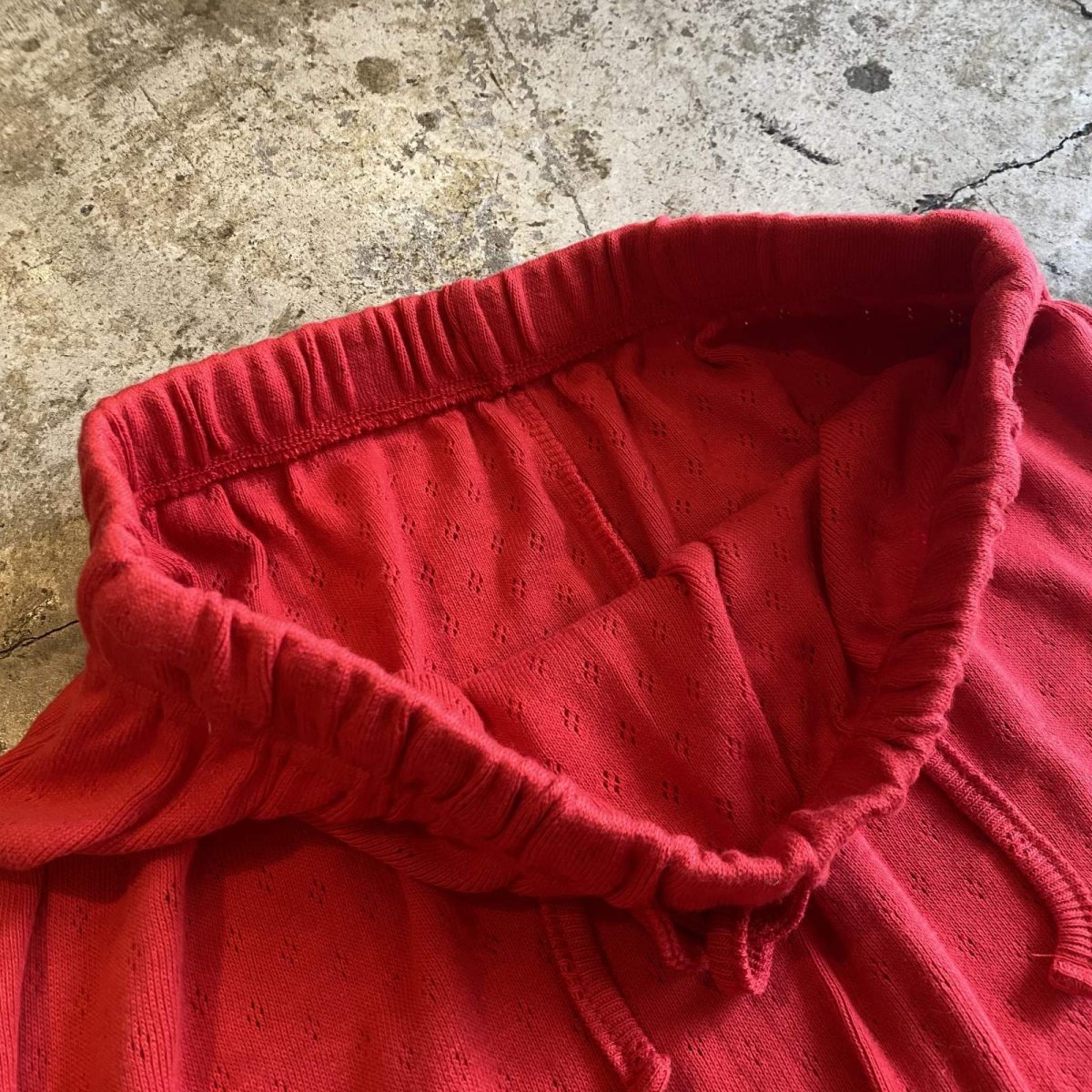 画像5: RED COLOR PUNCHING DESIGN BACK SLIT SKIRT / FREE (5)