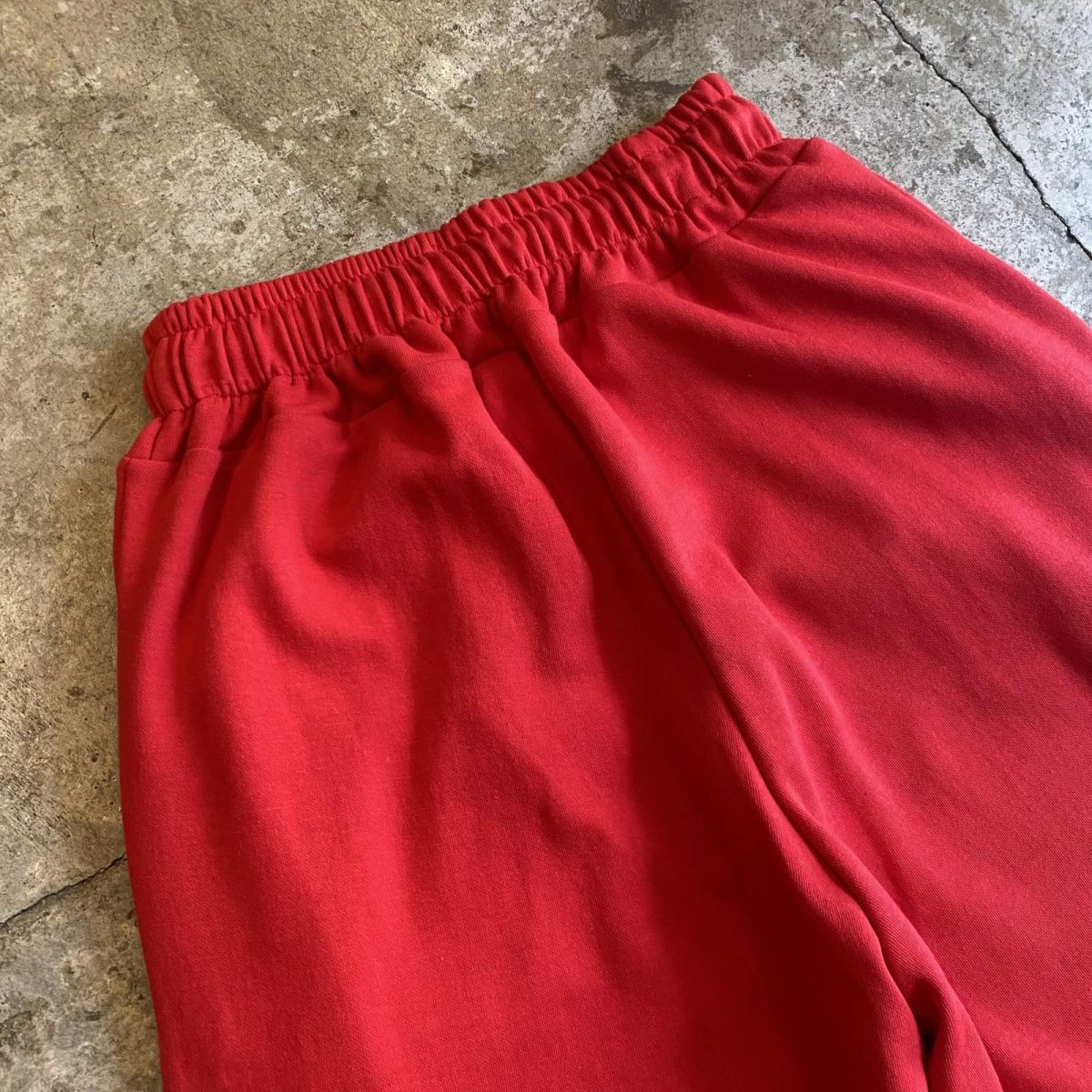画像8: 【WONDERGROUND】TUCK COLOR WIDE SWEAT PANTS / RED / OS (8)