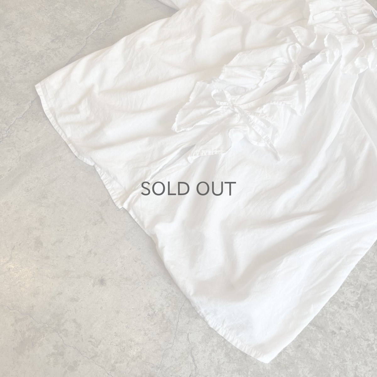 画像4: OLD FRONT RIBBON FRILL DESIGN L/S BLOUSE / Ladies L(ONE SIZE) / MADE IN USA (4)