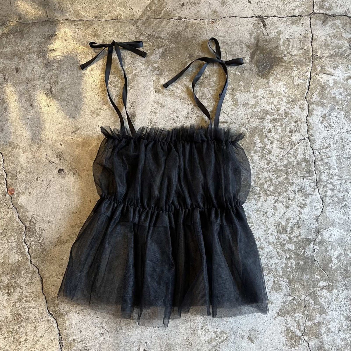 画像2: SHOULDER RIBBON DESIGN GATHER TULLE BUSTIER / Ladies S~M (2)