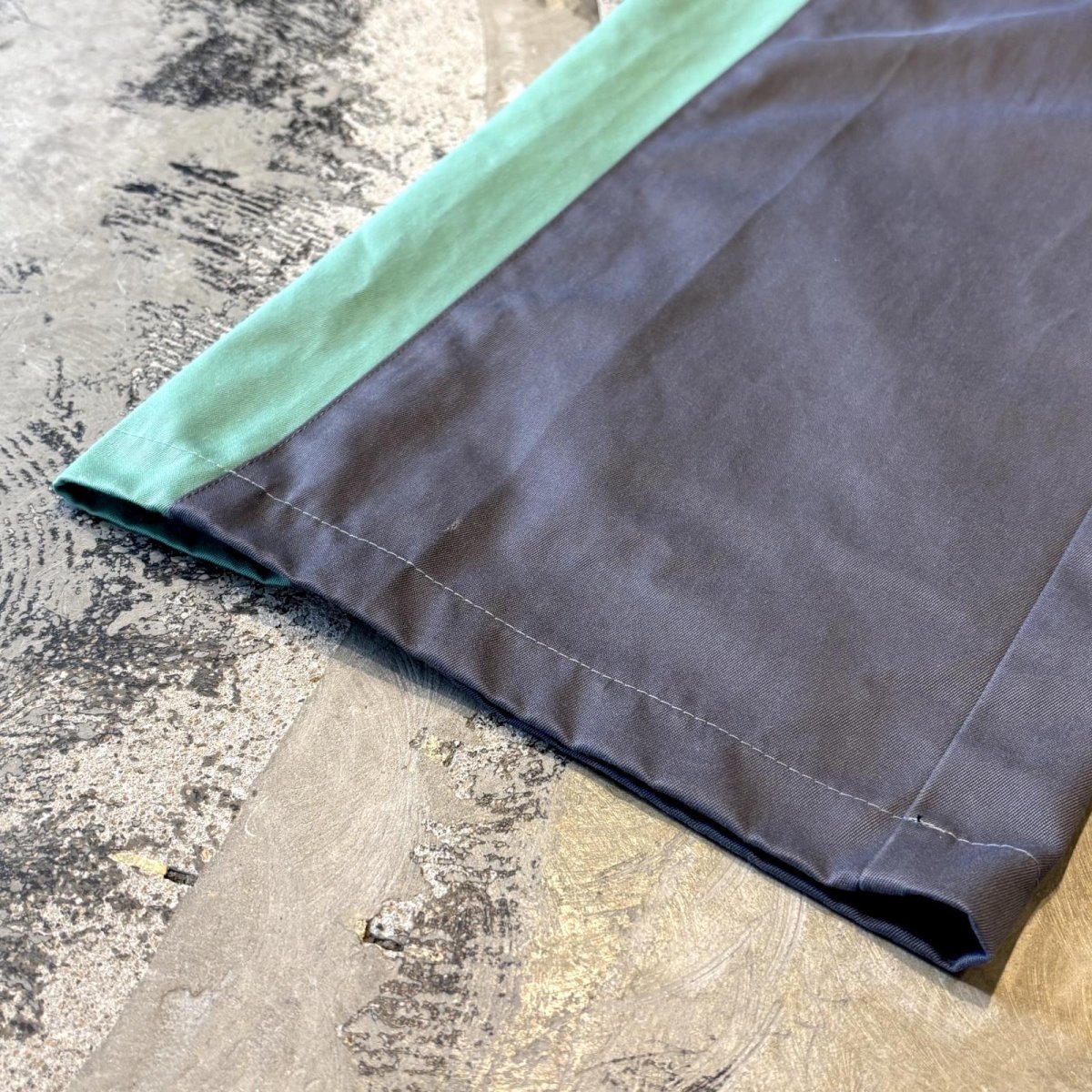 画像8: SIDE COLOR SWITCHED CARGO STYLE STRAIGHT PANTS / W32 (8)