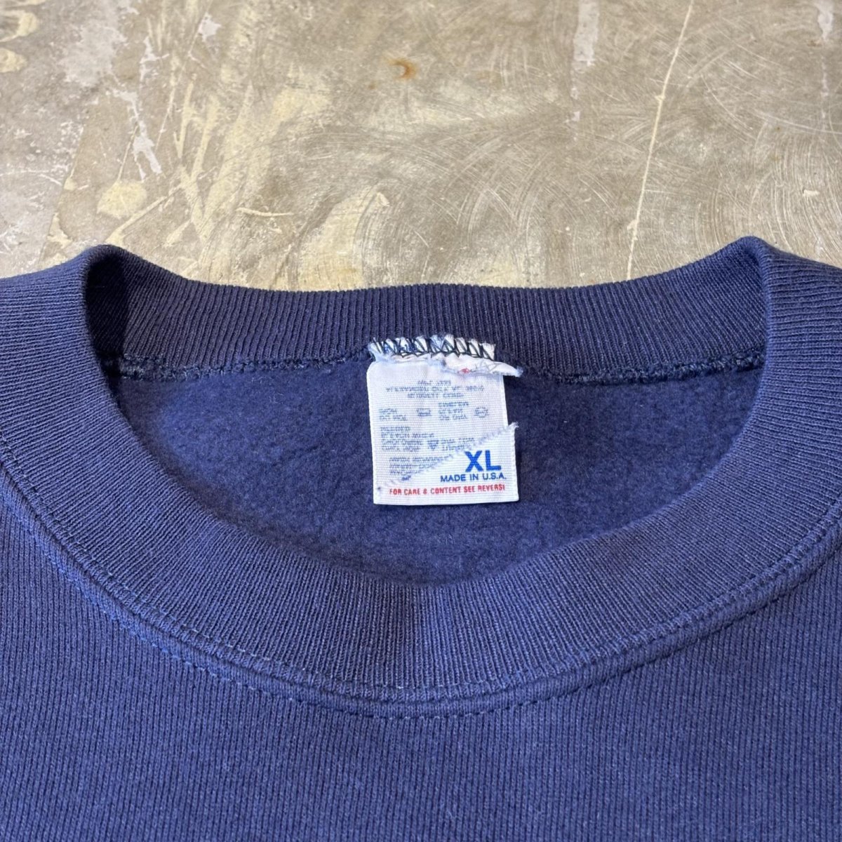 画像10: 90's "B.U.M." GRADATION FORM PRINTED SWEAT / Mens XL / MADE IN USA (10)
