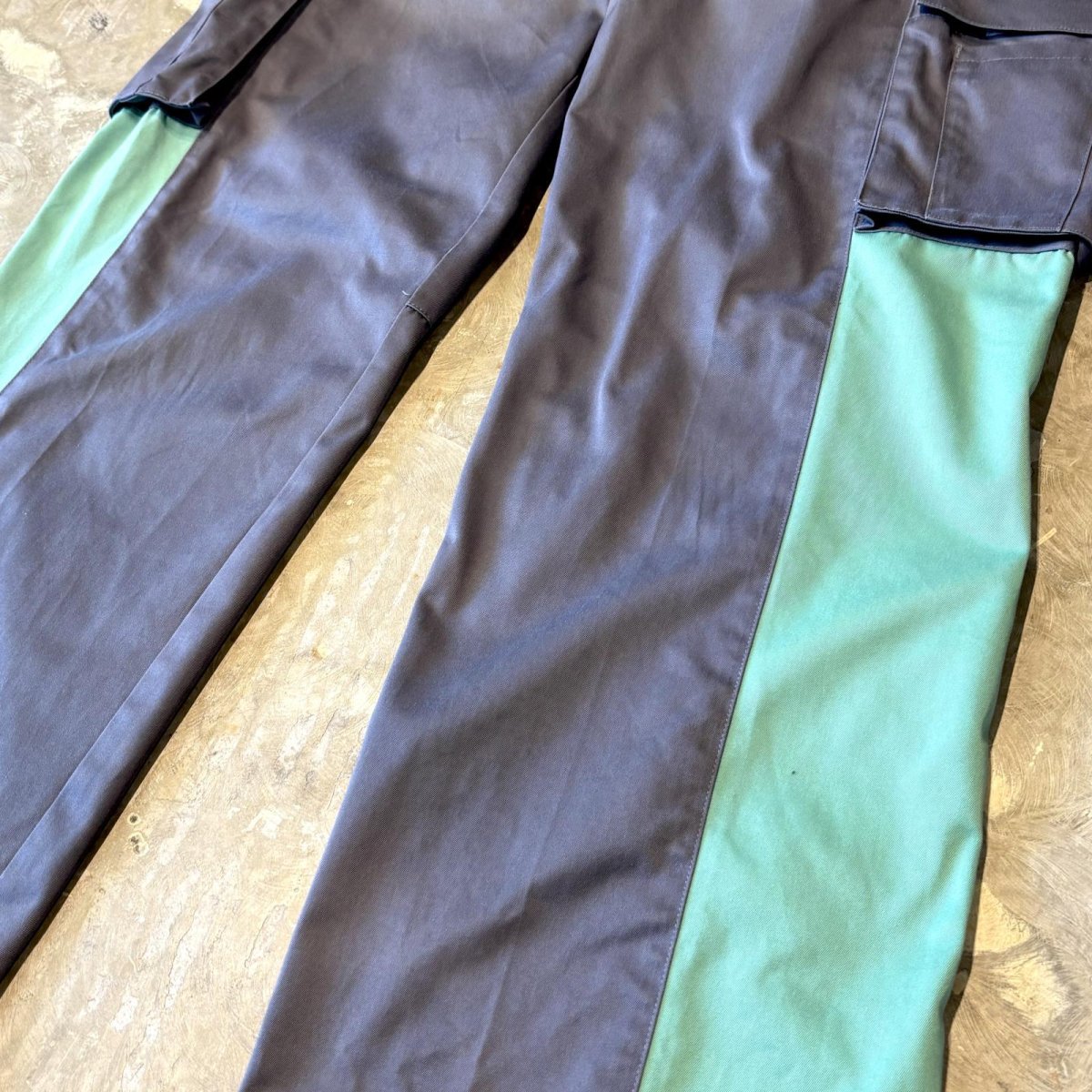 画像6: SIDE COLOR SWITCHED CARGO STYLE STRAIGHT PANTS / W32 (6)