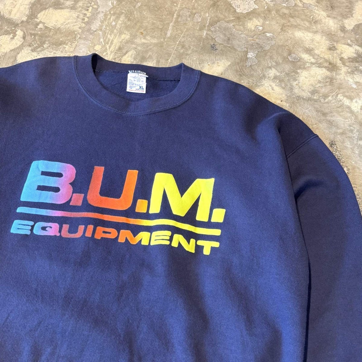 画像4: 90's "B.U.M." GRADATION FORM PRINTED SWEAT / Mens XL / MADE IN USA (4)