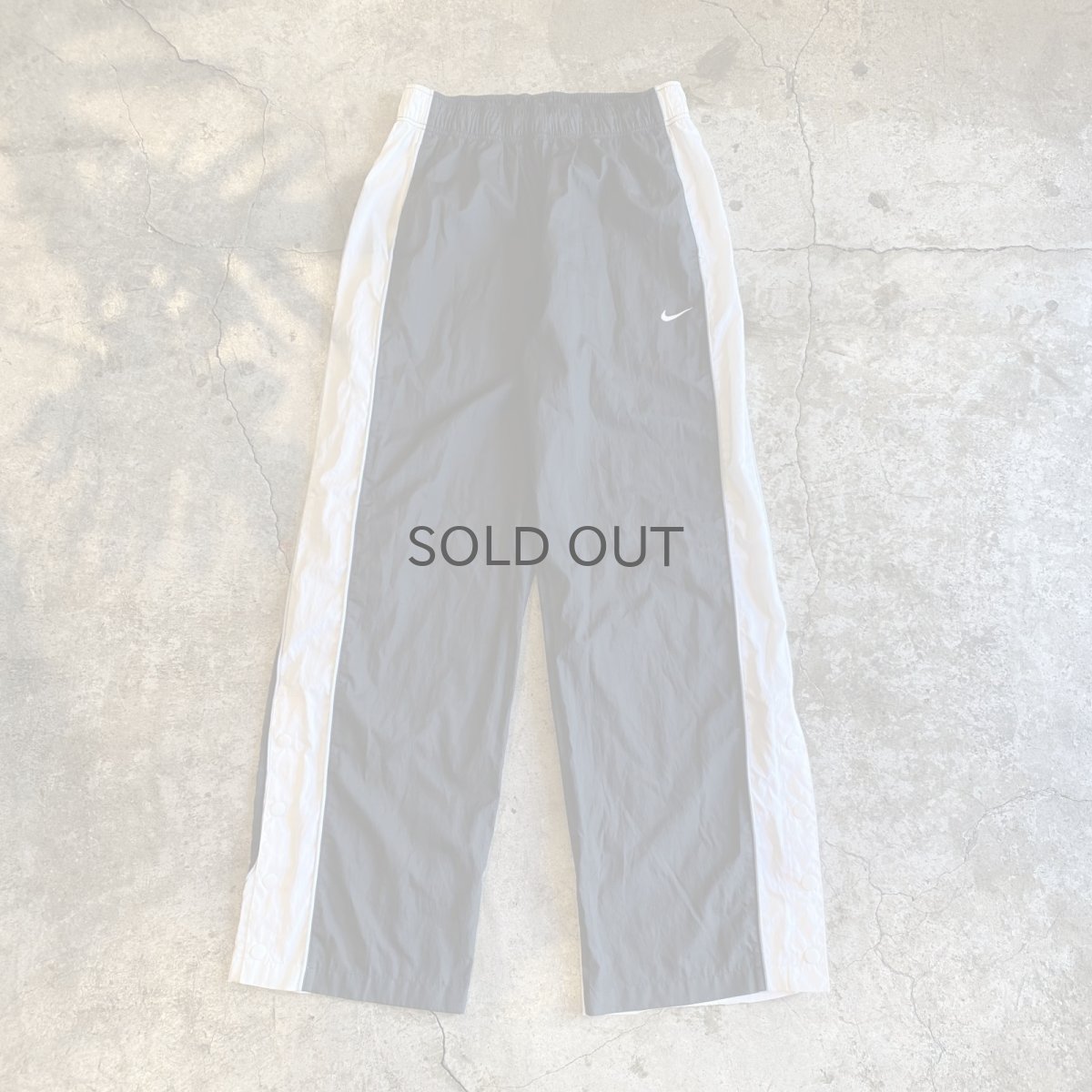 画像1: 【NIKE】SIDE LINE SLIT BUTTON TRACK PANTS / FREE~W33(XL) (1)