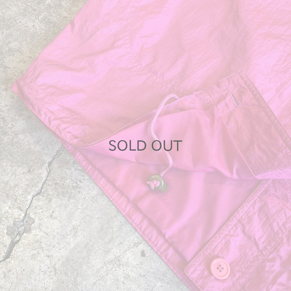 画像6: PINK COLOR VOLUME SLEEVE DESIGN HALF NECK NYLON JACKET / Ladies XL(ONE SIZE) (6)