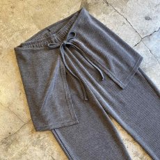 画像4: 【WONDERGROUND】RIB KNIT LAYERED WRAP PANTS / CHARCOAL / OS (4)