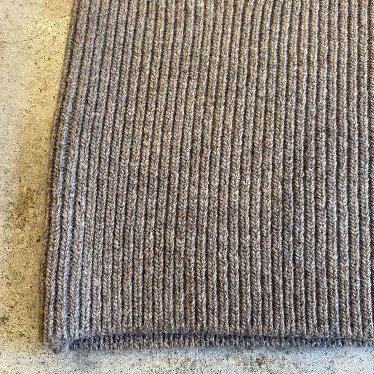 画像4: 【WONDERGROUND】RIB KNIT TUBE TOP / BEIGE / OS (4)