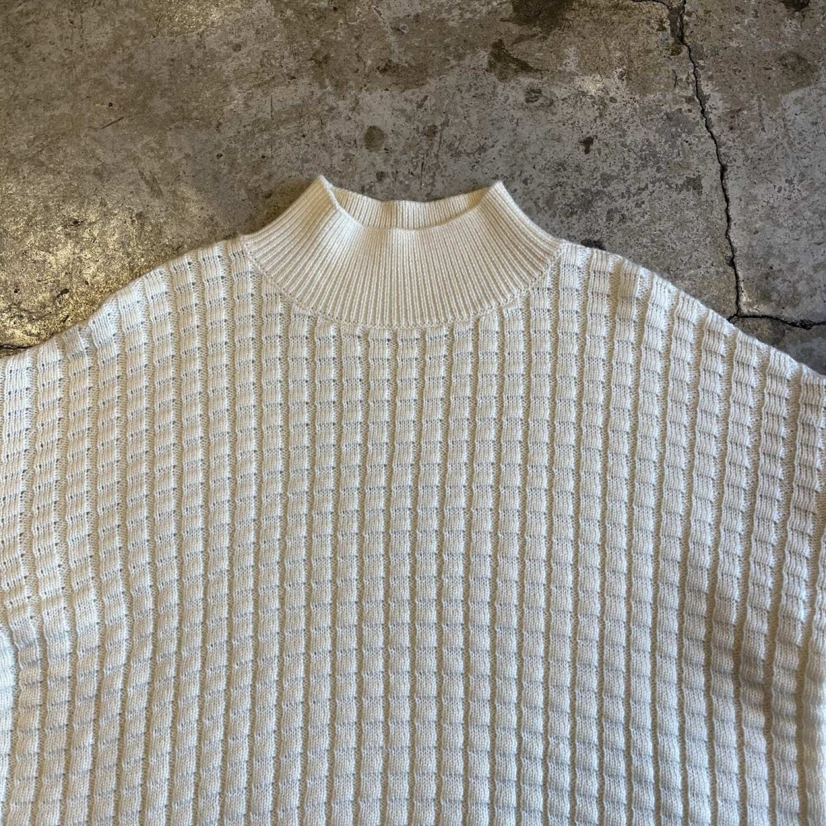 画像8: IVORY COLOR POINT FRINGE DESIGN MOCK NECK KNIT SWEATER / Ladies M  (8)