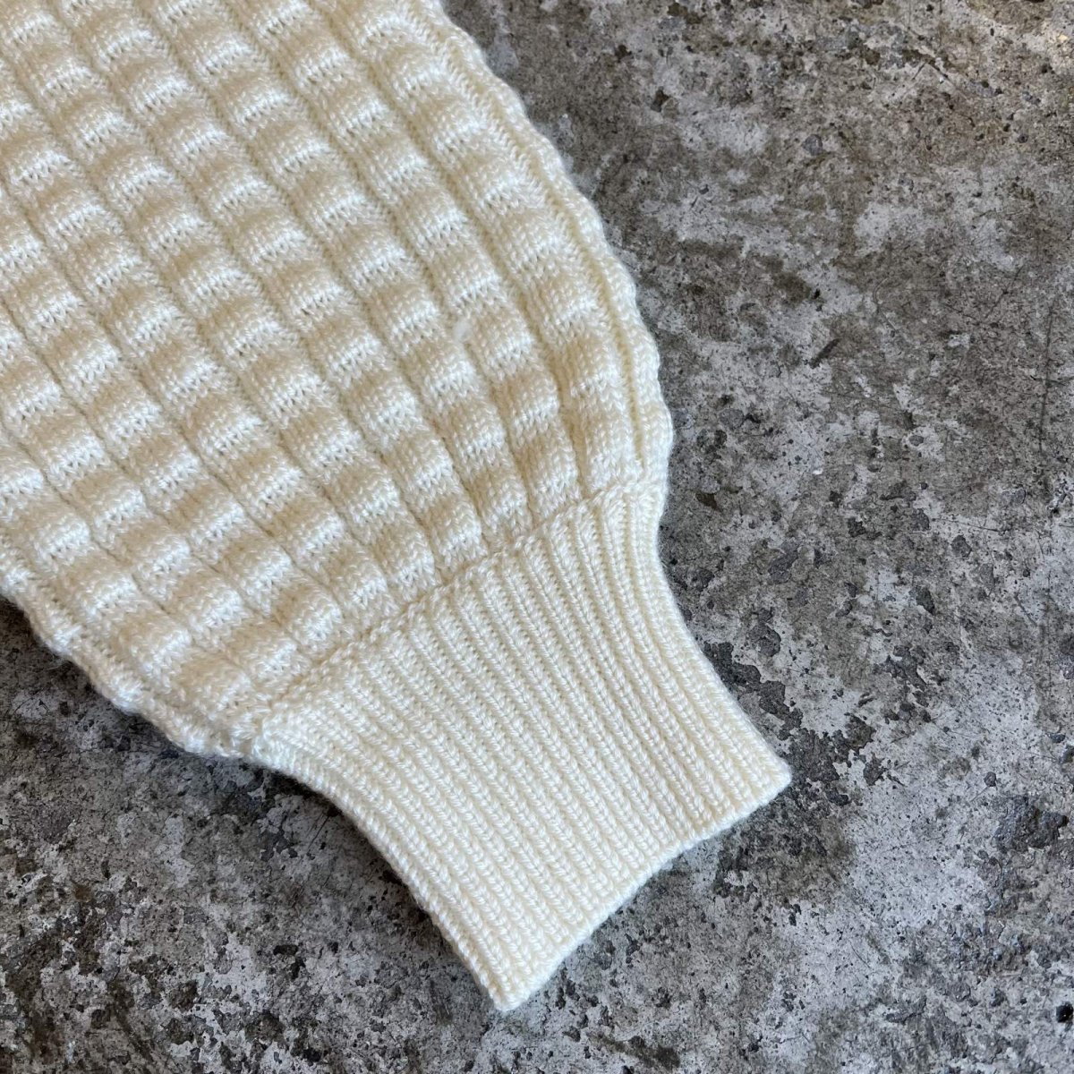 画像5: IVORY COLOR POINT FRINGE DESIGN MOCK NECK KNIT SWEATER / Ladies M  (5)