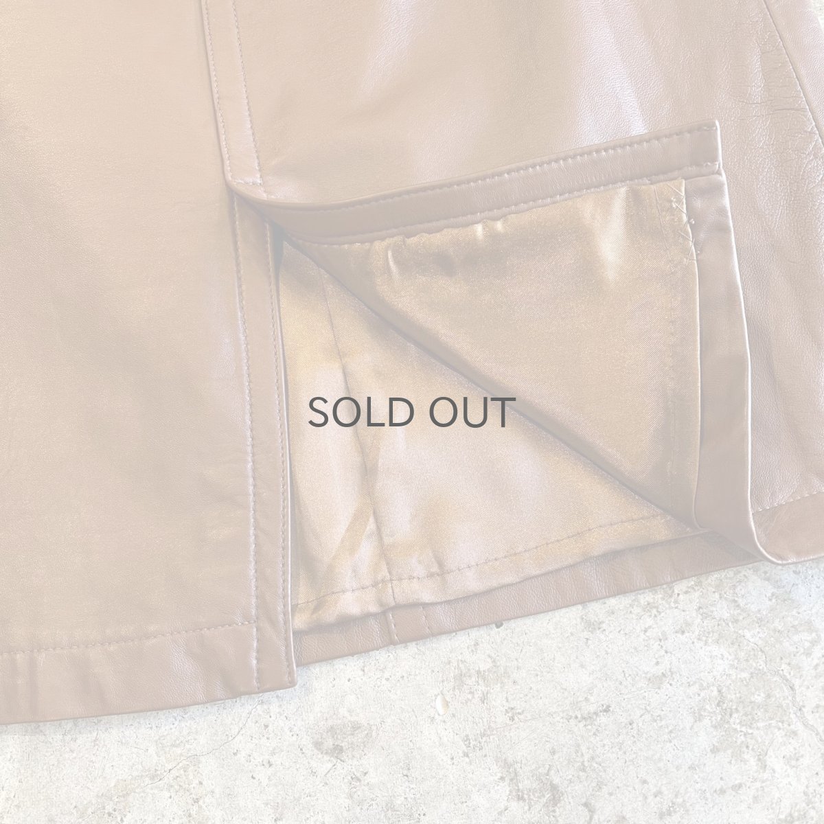 画像10: BACK SLIT DESIGN LEATHER SKIRT / W26 (10)