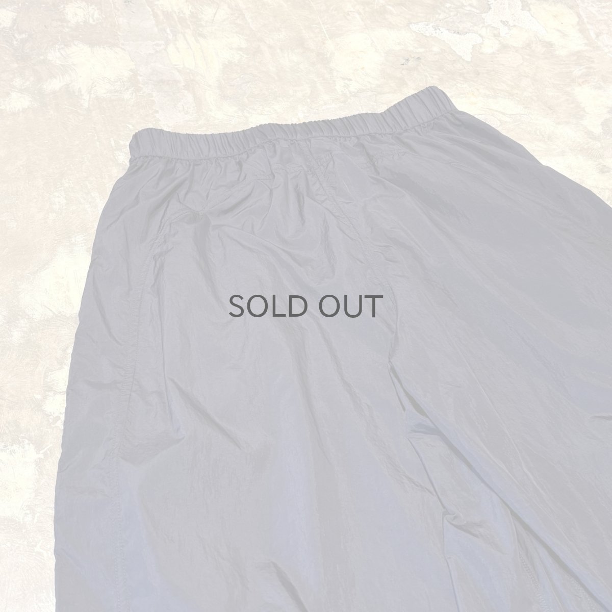 画像9: SIDE LACE UP LINE WIDE SILHOUETTE NYLON PANTS / W30~ (9)