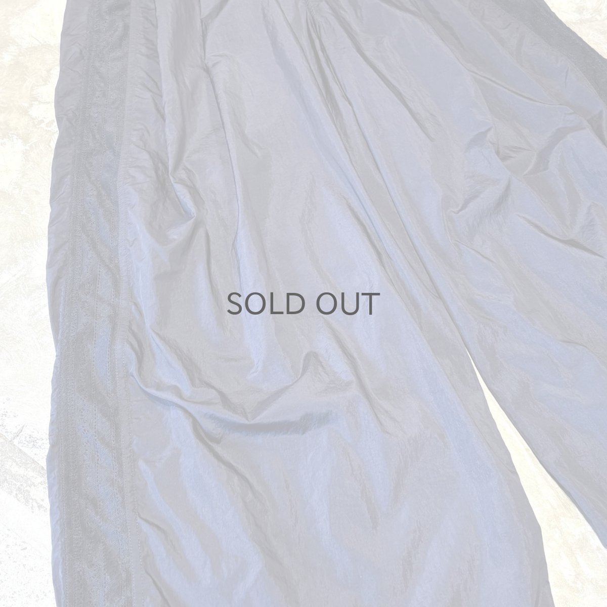 画像5: SIDE LACE UP LINE WIDE SILHOUETTE NYLON PANTS / W30~ (5)